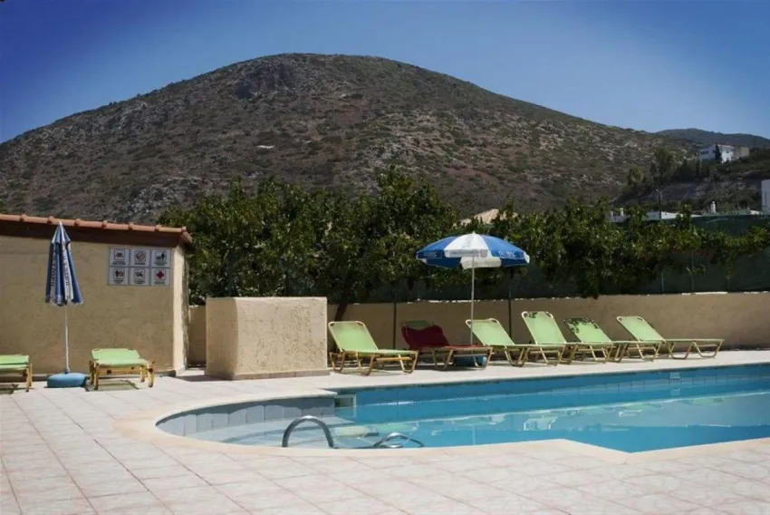 Prinos Apartments 3*-3