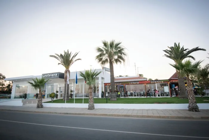 Loutsiana Hotel Apartments 3* - Ayia napa - Cipru