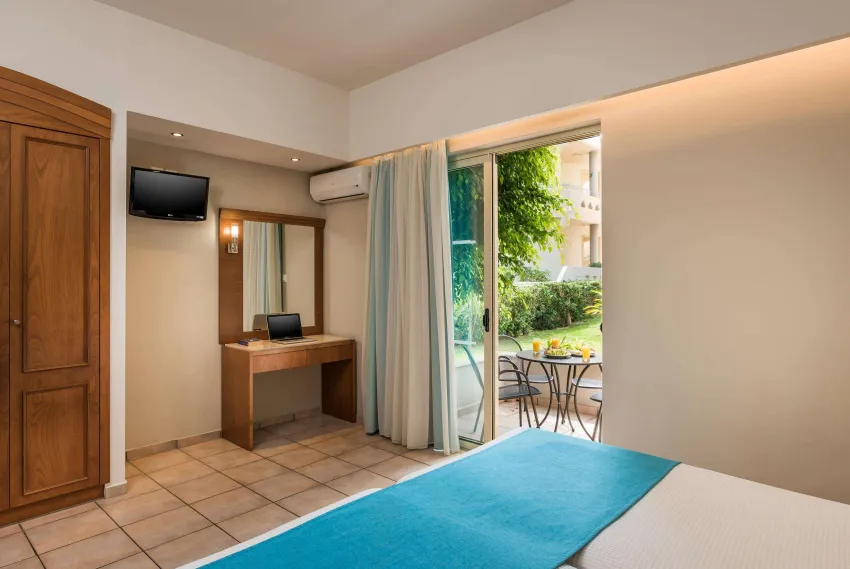 Elotis Suites 3*-17