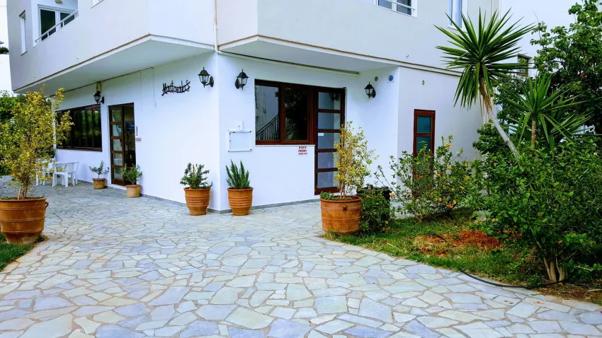 Mastorakis Studios 1*-5