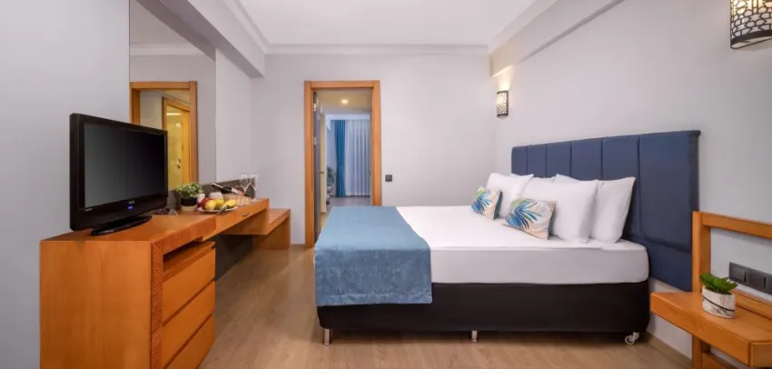 GRAVEL HOTELS SELECT  5*-21