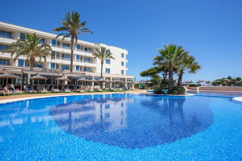 Grupotel Natura Playa 3*-20