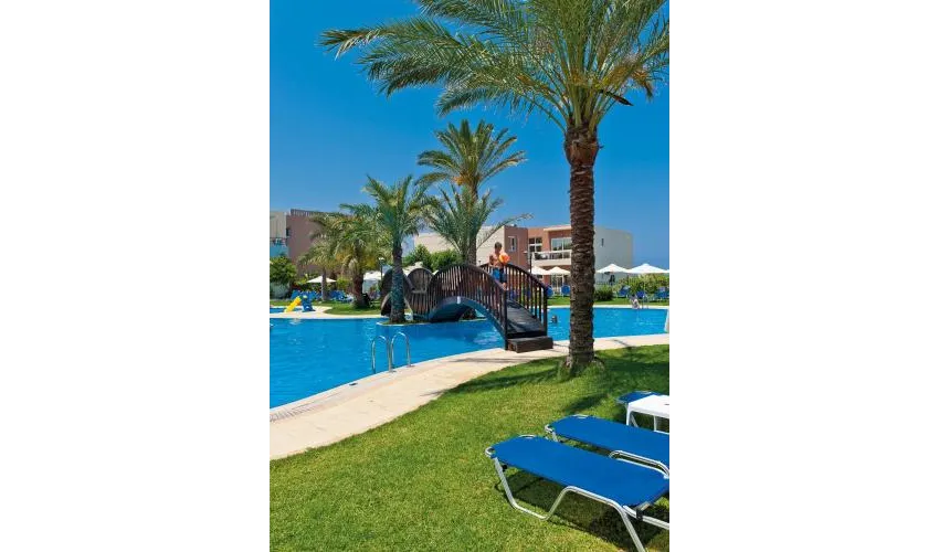 Selini Suites 4*-14
