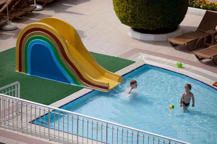 FEBEACH HOTEL  4*-17