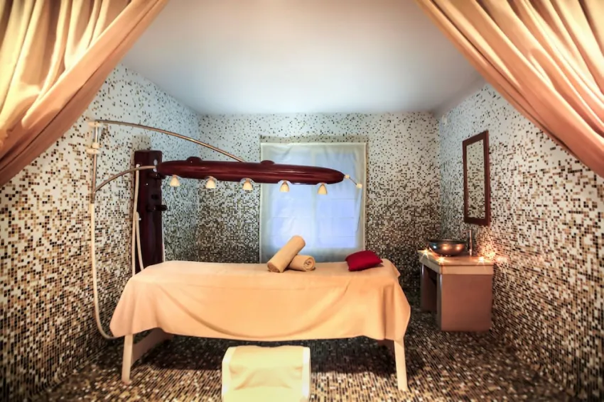 The Russelior Hotel & Spa 5*-97