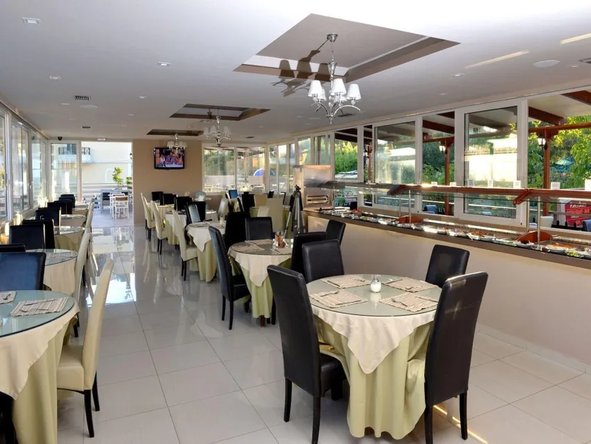 Planos Beach Hotel 4*-14