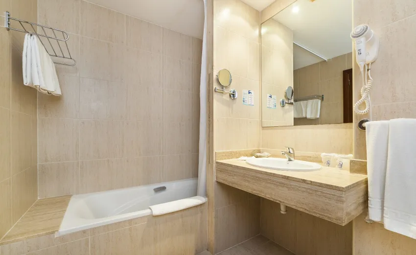 Garbi Cala Millor 4*-18