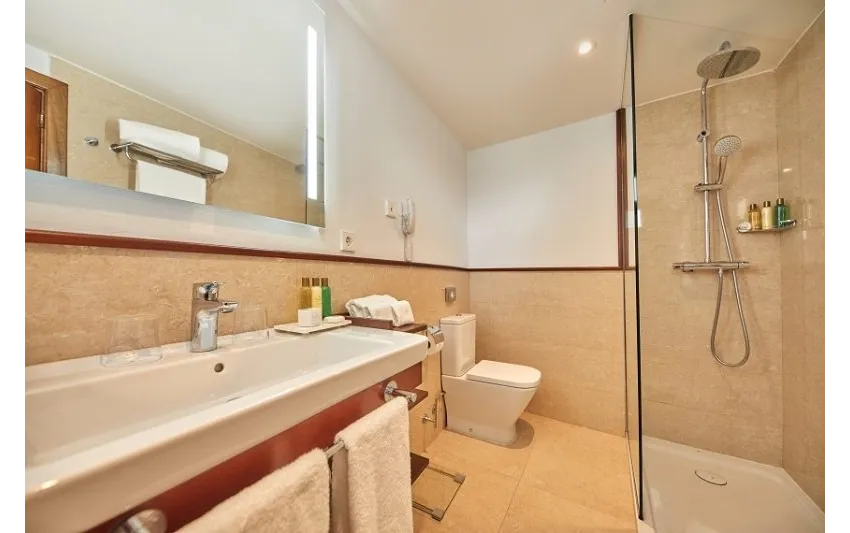 Secrets Mallorca Villamil 5*-9