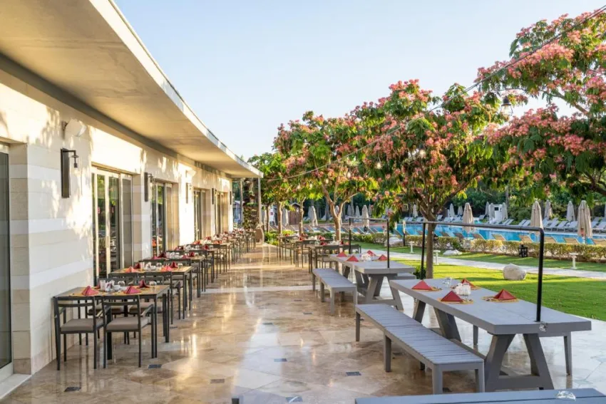 Lara Barut Collection 5*-79