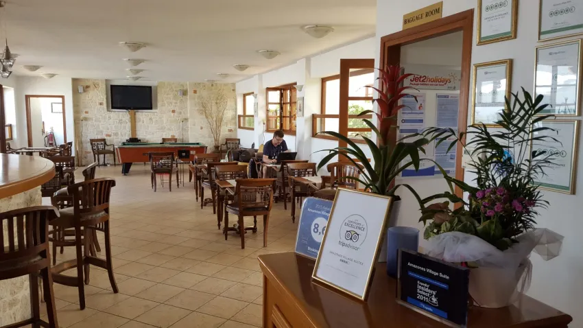 Amazones Village Suites 4*-2