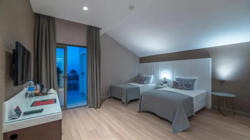 FAME RESIDENCE GOYNUK  4*-11