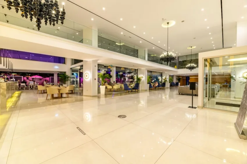 Tasia Maris Seasons Adults Only 4*-17