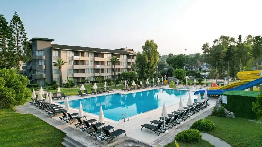 Senza Sunset Beach Hotel 5*-7