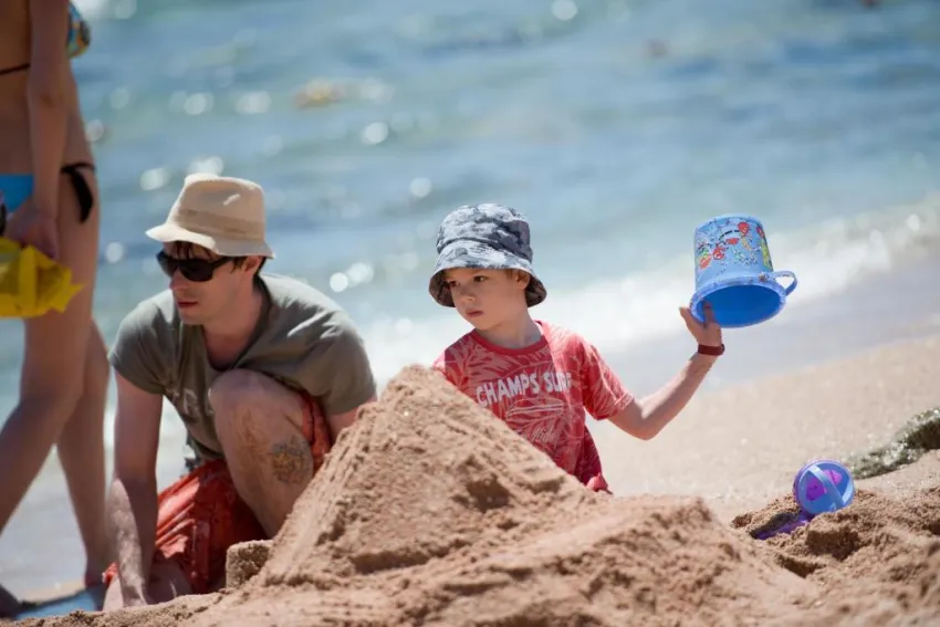AMPHORAS BEACH  4*-25