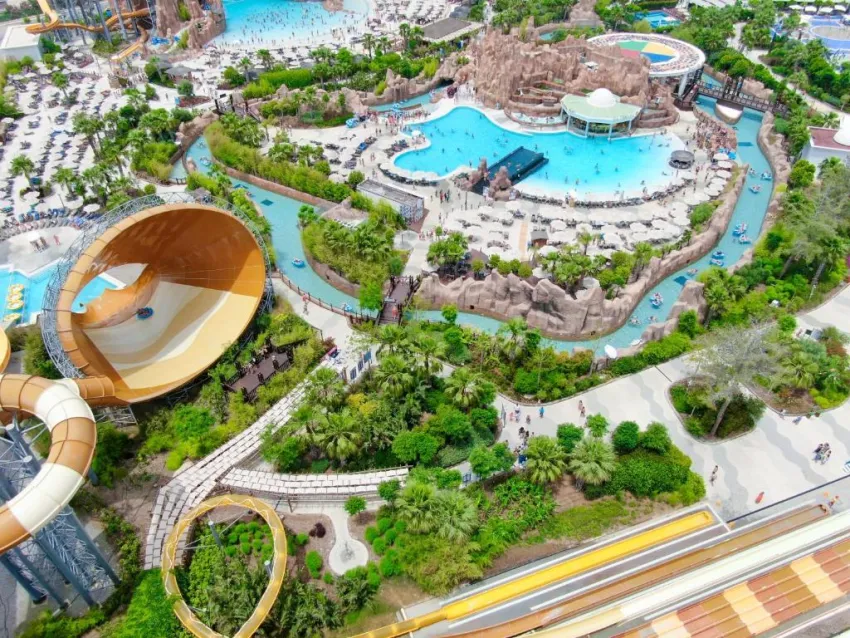 THE LAND OF LEGENDS NICKELODEON HOTEL & RESORT  5*-4