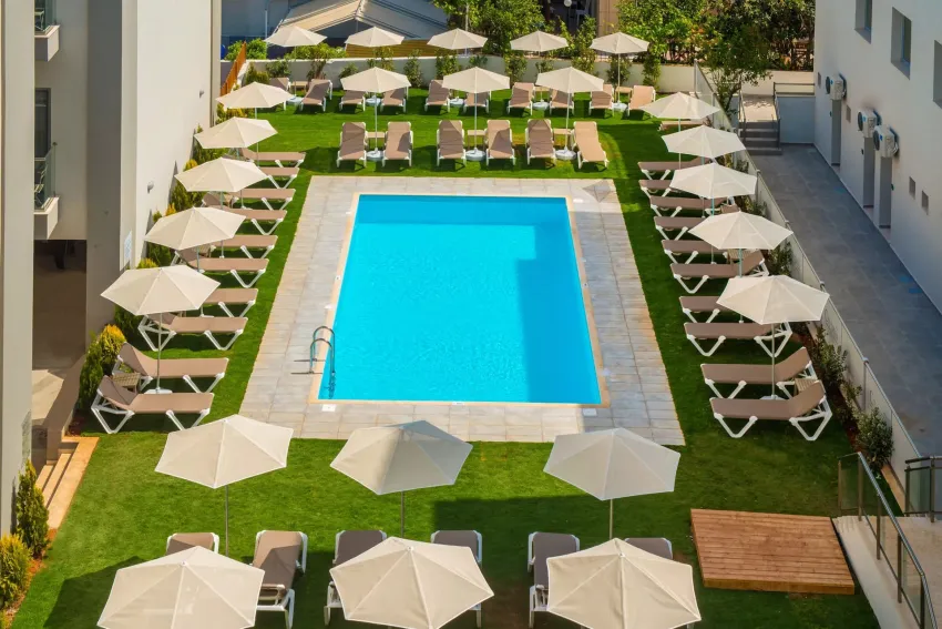 City Green Hotel 4*-5