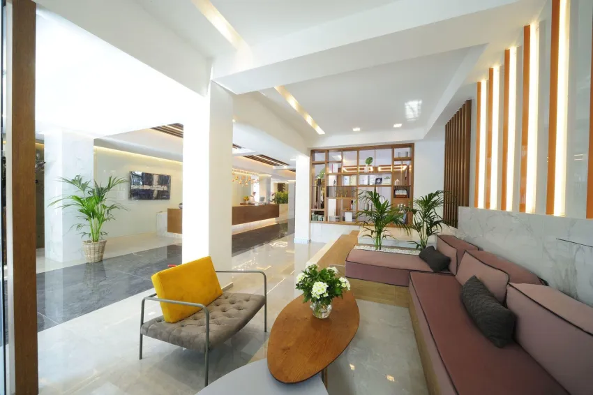 Atrium Ambiance Hotel 4*-4