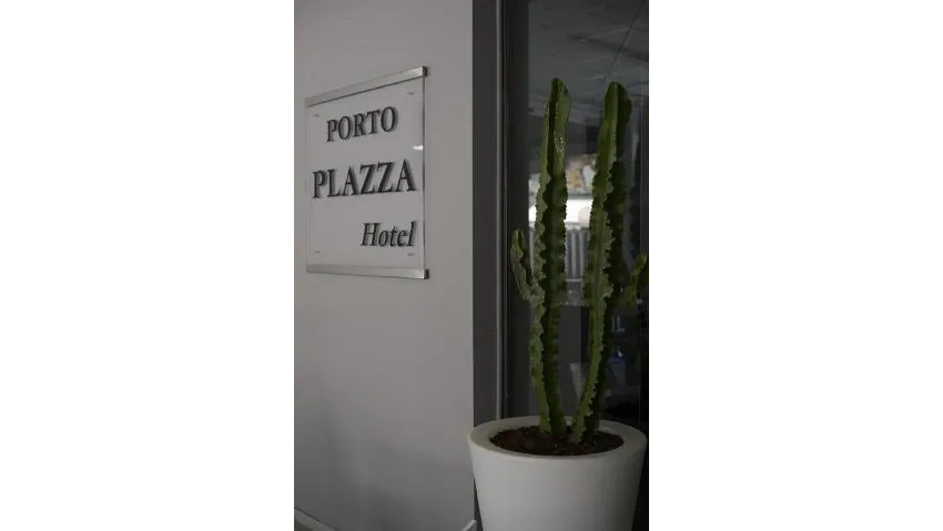 Porto Plazza Hotel 3*-8