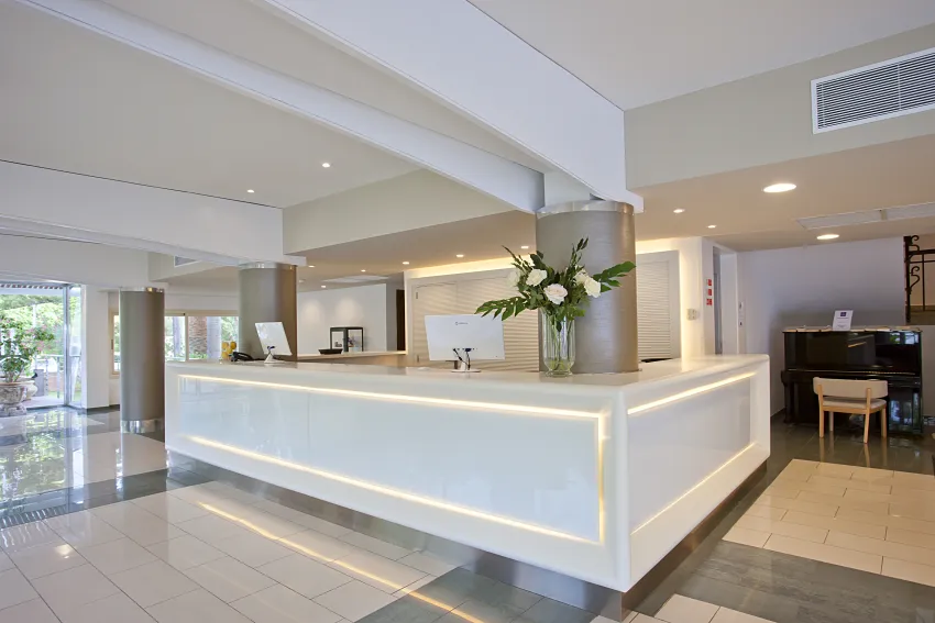 FERGUS Bermudas 4*-4