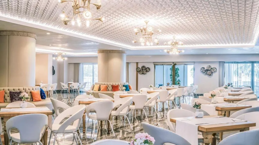 Royal Taj Mahal 5*-7