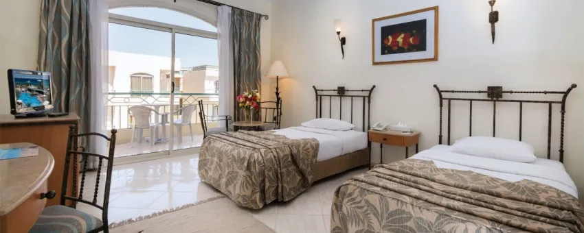 BELLA VISTA HOTEL & RESORT  4*-10