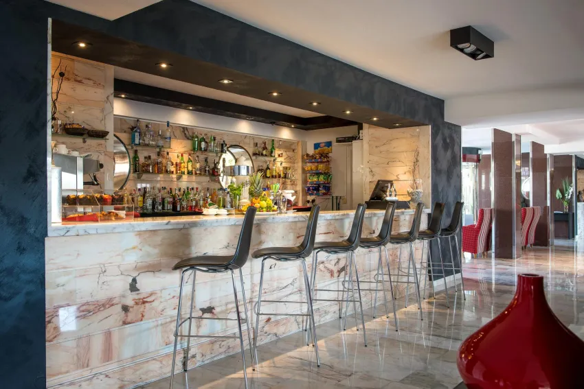 Salles Marina Portals Hotel 4*-6