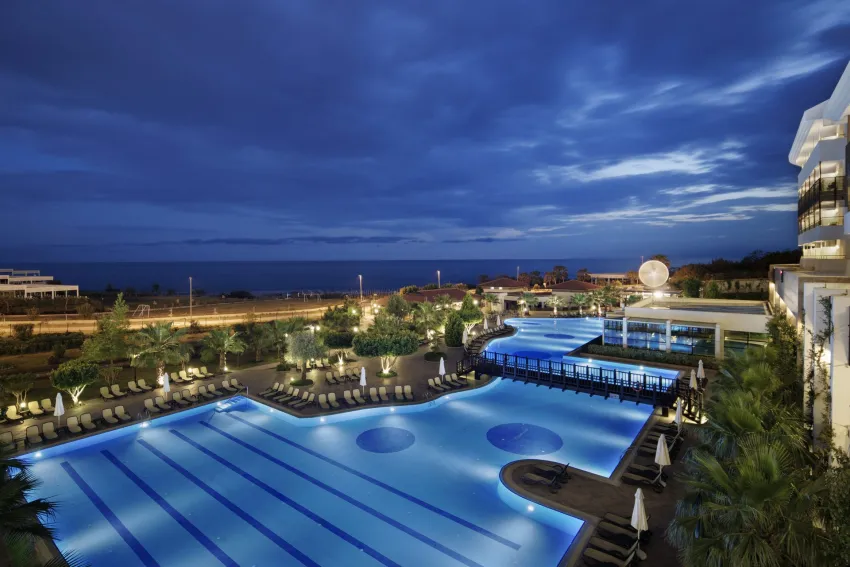 Alba Royal Hotel (Adults Only 16+) 5*-18