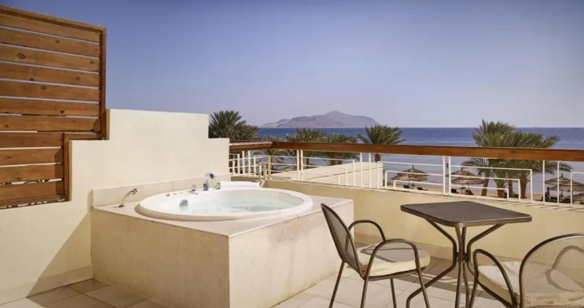 CORAL SEA SENSATORI RESORT  5*-97