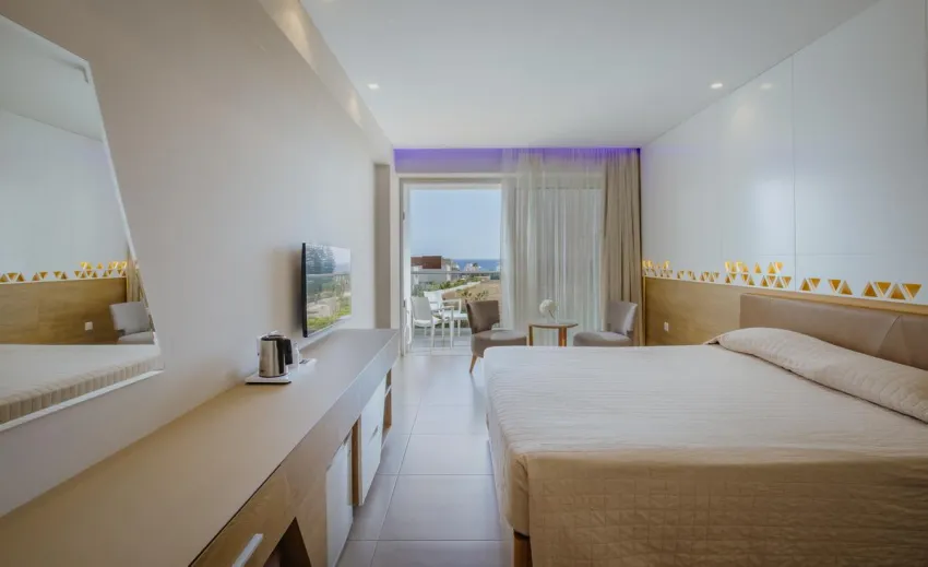 Seasons Hotel by Tasia Maris 4*-47