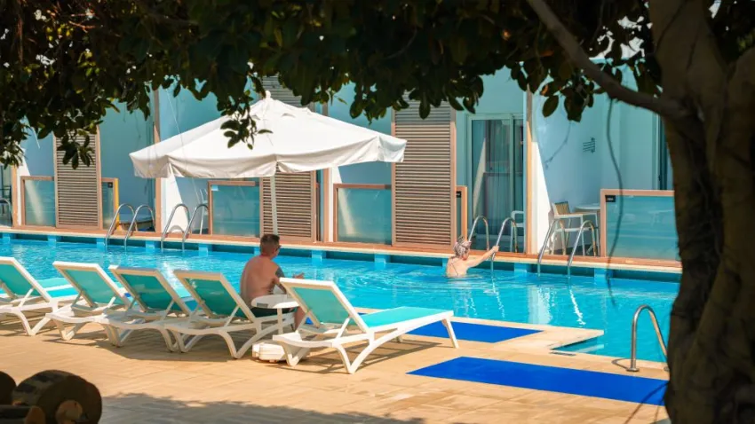 LONICERA WEST HOTEL  4*-10