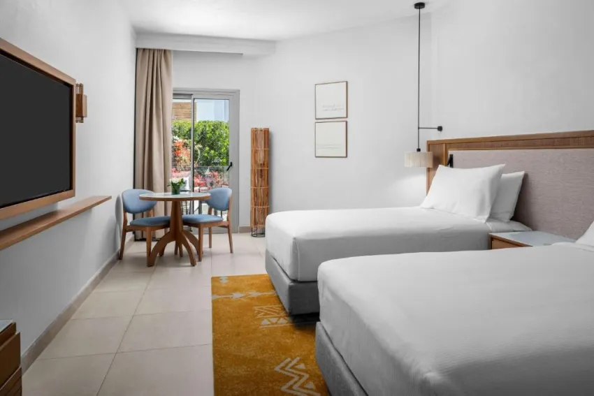 DOUBLETREE BY HILTON SHARM BAY RESORT BEACH SIDE  4*-47