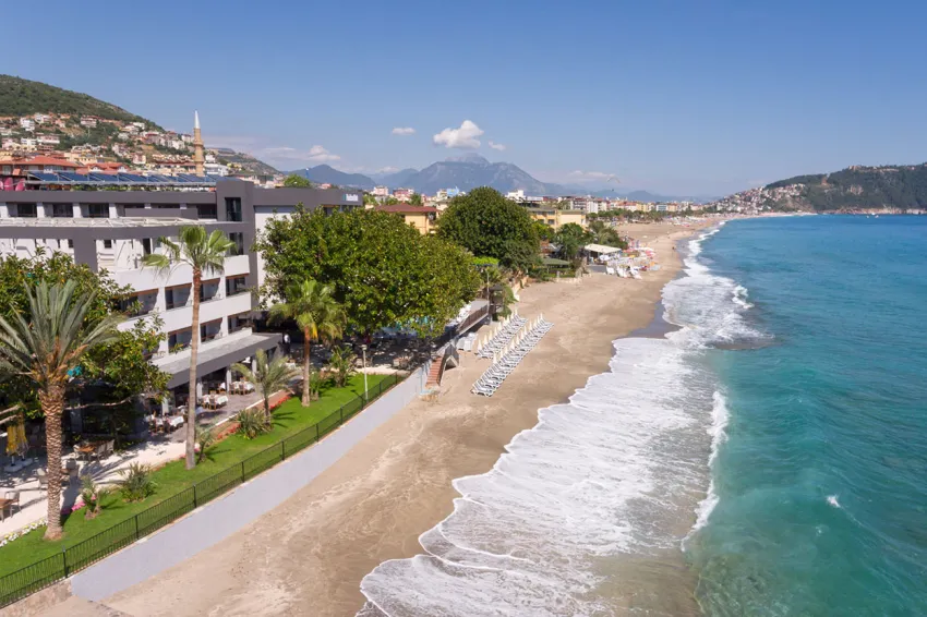 FLORIA BEACH HOTEL  4*-13