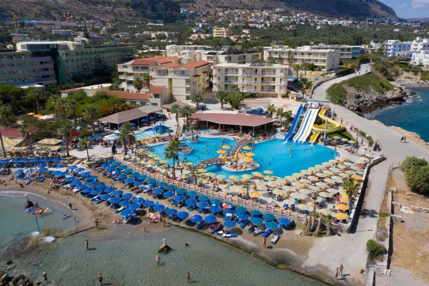 Eri Beach 4*-18