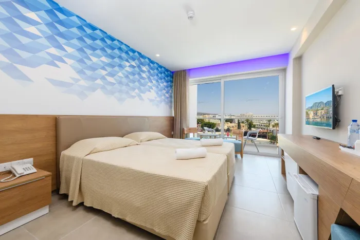 Seasons Hotel by Tasia Maris 4* - Ayia napa - Cipru