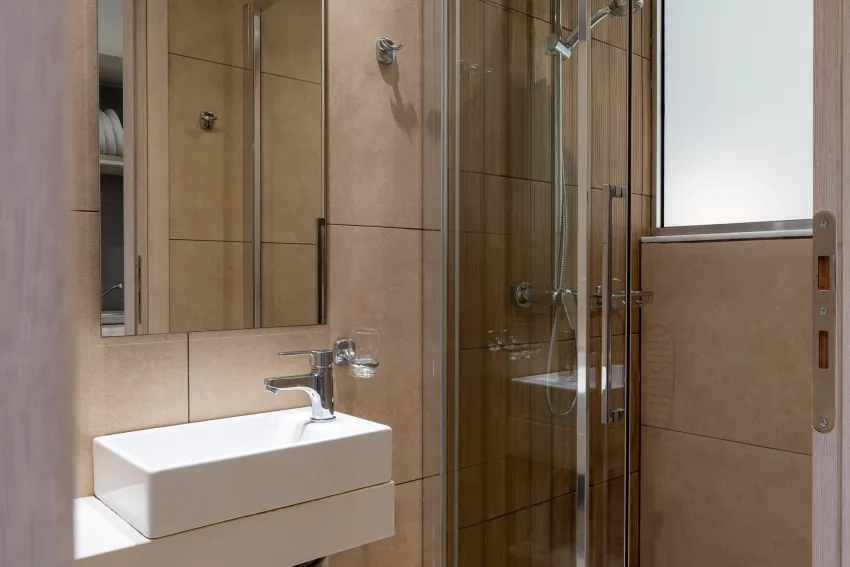 Elpis Studios and Apts 3*-20