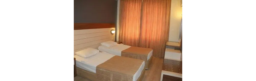 Hawaii Suit Beach Hotel 3*-17
