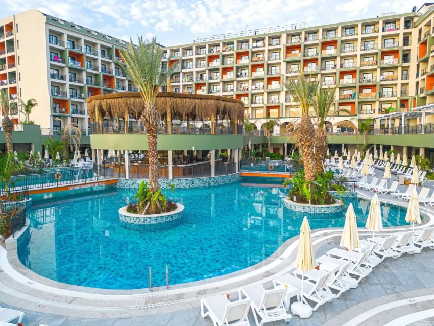 Dream Fun World Hotel 5*-17