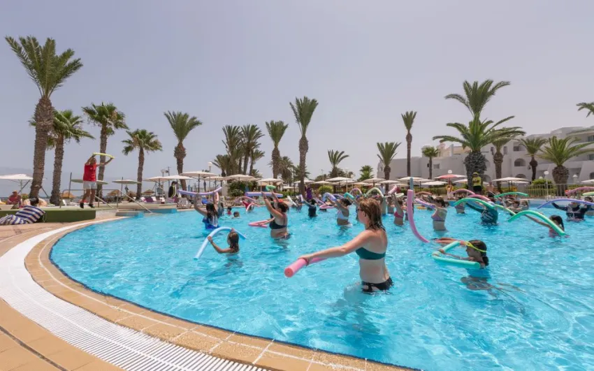 EL MOURADI SKANES  4*-4