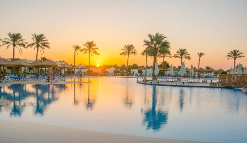 SUNRISE ROYAL MAKADI RESORT  5*-6