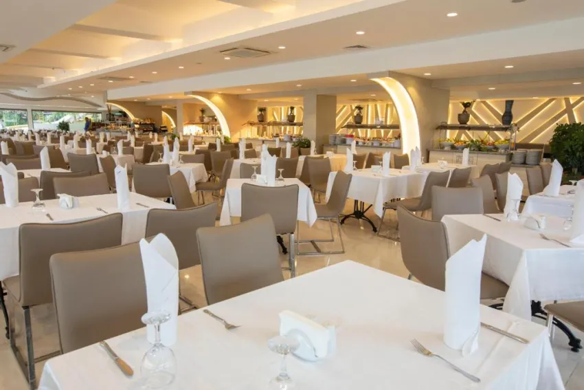 CLUB FALCON HOTEL  4*-10