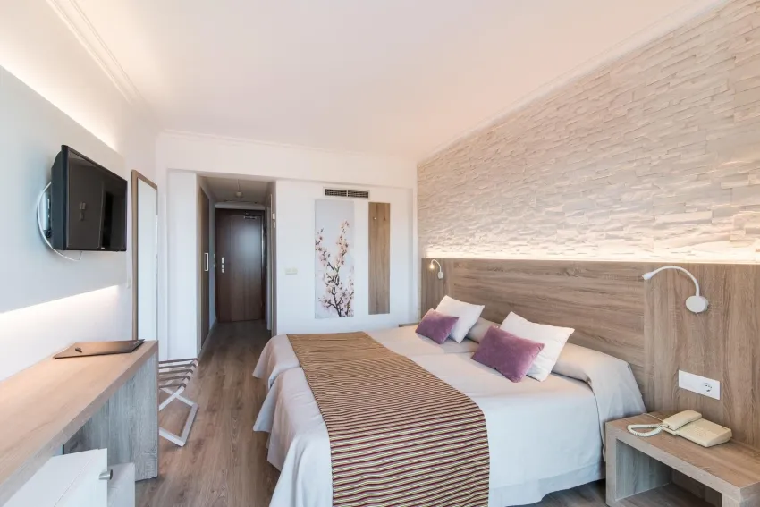 Na Taconera Sport & Relax 4*-23