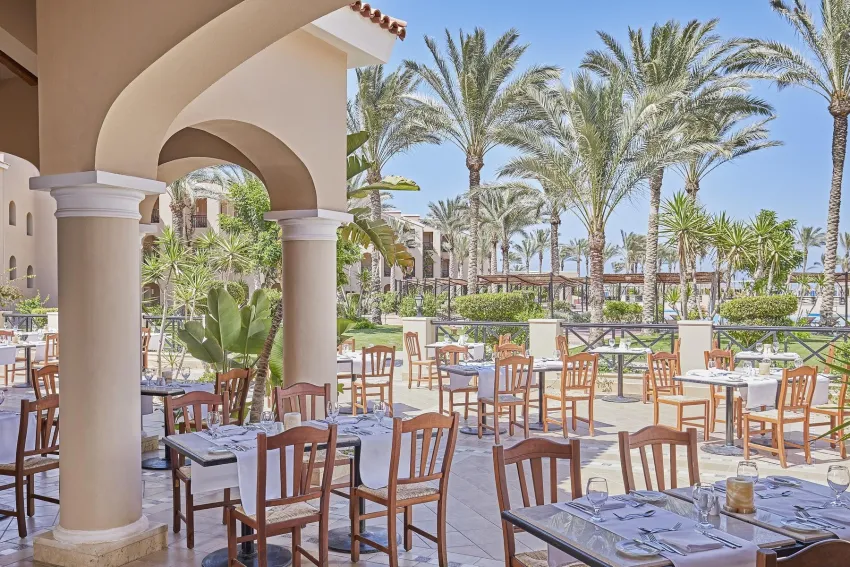 Jaz Almaza Beach 5*-8