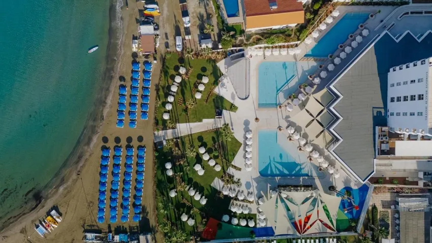 Lordos Beach Hotel & Spa 4*-5