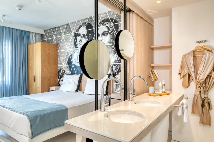 King Jason Protaras - Designed for adults 4*-46