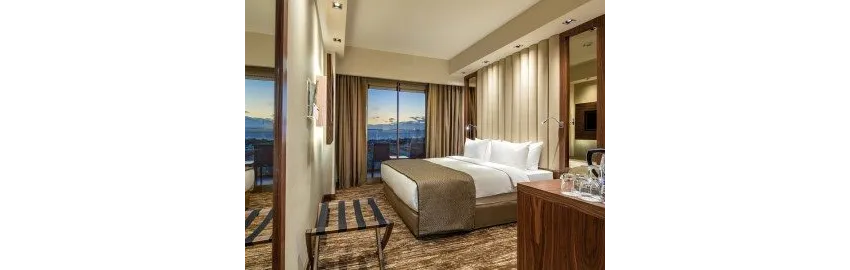 Holiday Inn Antalya Lara 5*-9