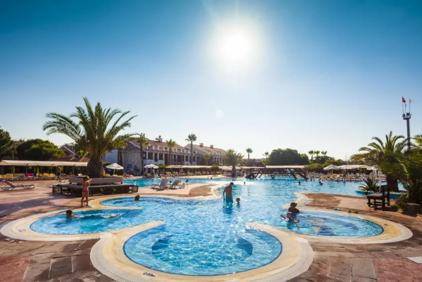 CLUB HOTEL TURAN PRINCE WORLD  5*-2
