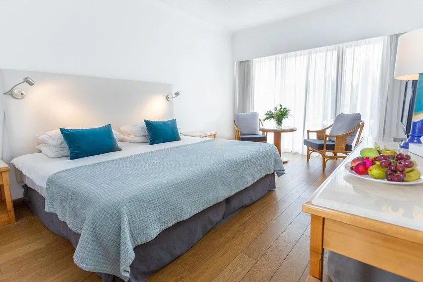 Coral Beach Hotel and Resort 5*-29