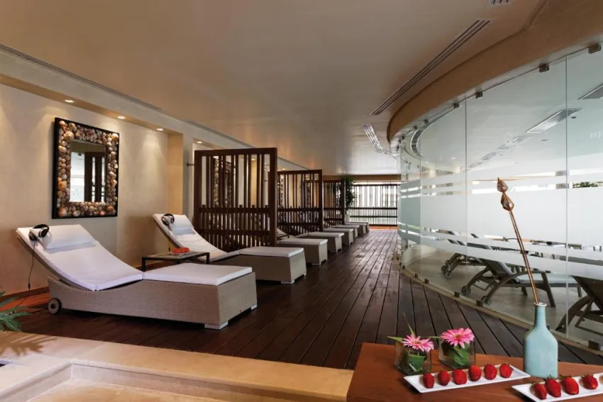 MOVENPICK RESORT & MARINE SPA  5*-24