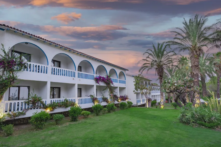 Utopia Beach Club 5*-8