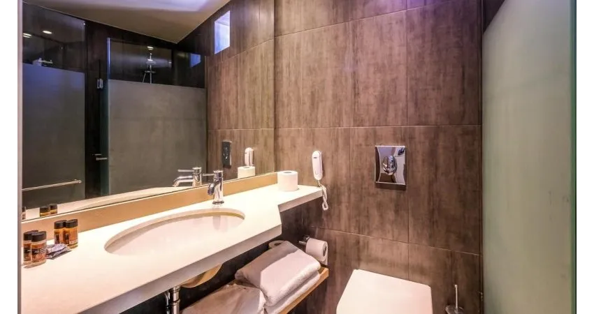 ACHILLION PALACE 4*-15